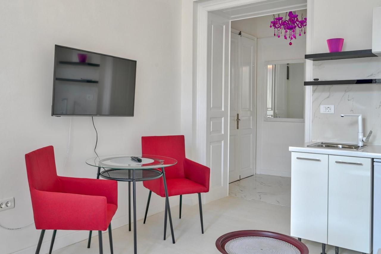 דירות PUY Collins Amethyst Center מראה חיצוני תמונה